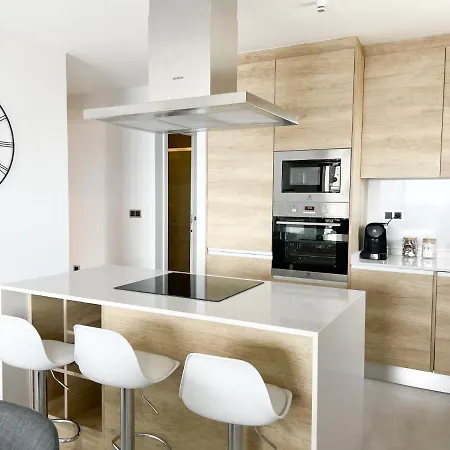 Sunset Waves 3 By United Renters Benidorm